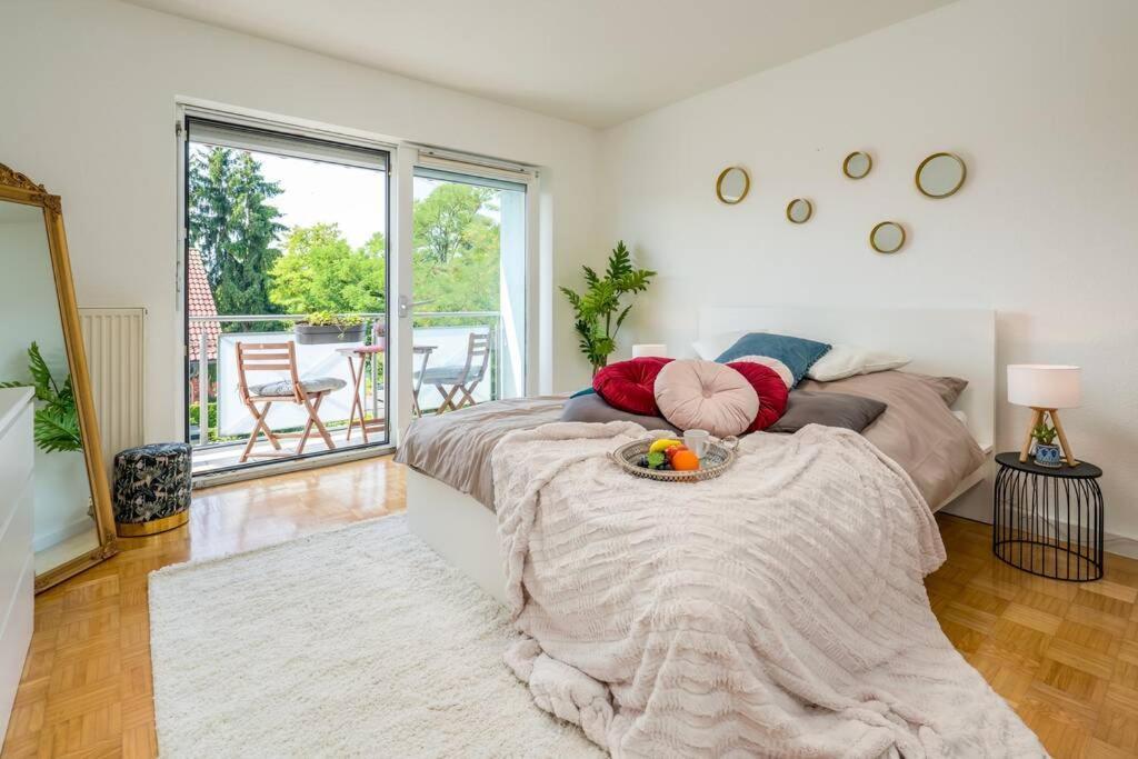 Eg Rechts -Wunderschone 80M² Grosse 3-Zimmer City Wohnung Nahe Salzburg Freilassing Εξωτερικό φωτογραφία