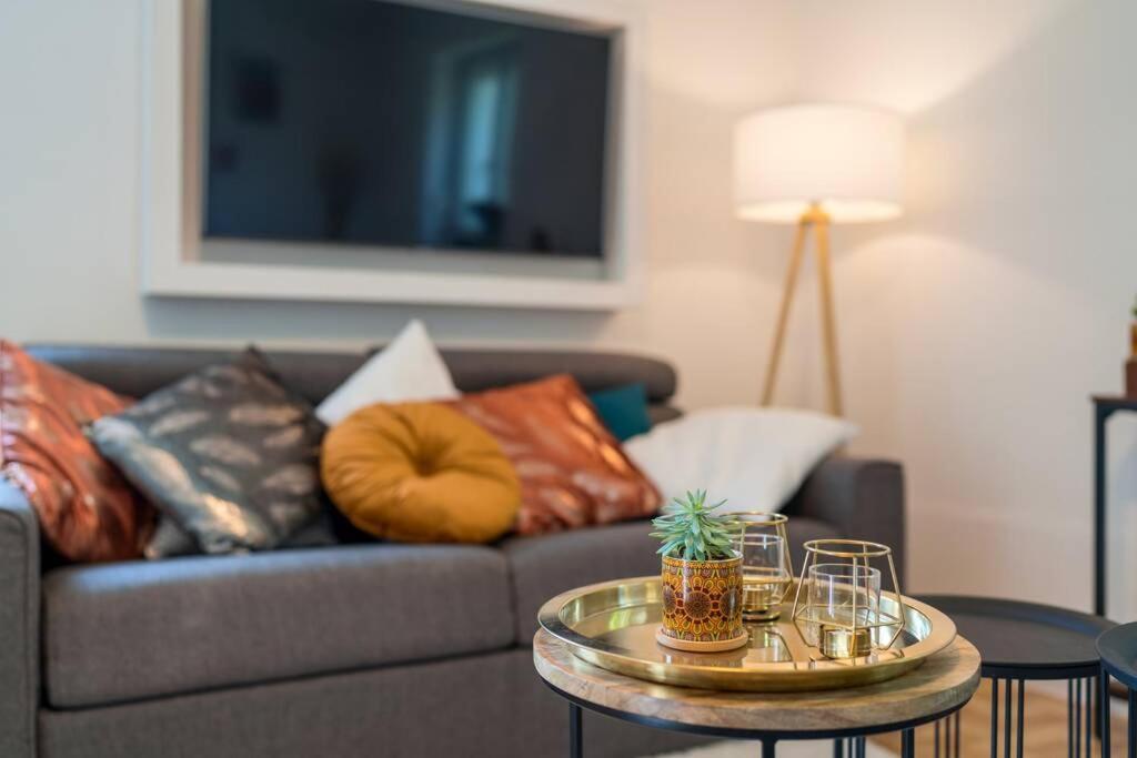 Eg Rechts -Wunderschone 80M² Grosse 3-Zimmer City Wohnung Nahe Salzburg Freilassing Εξωτερικό φωτογραφία